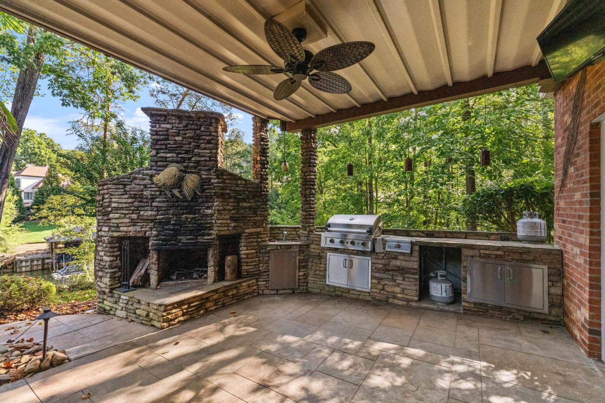 Lakeside Landing By Avantstay Private Dock Mooresville Exteriör bild
