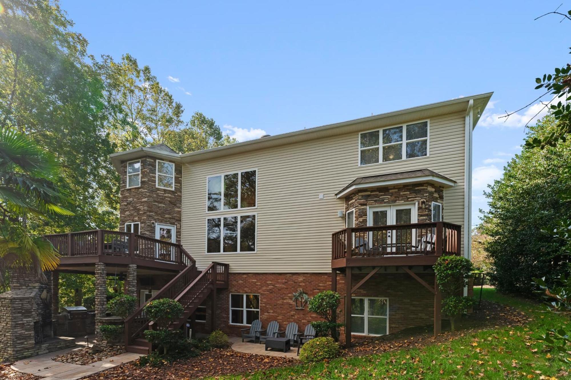 Lakeside Landing By Avantstay Private Dock Mooresville Exteriör bild