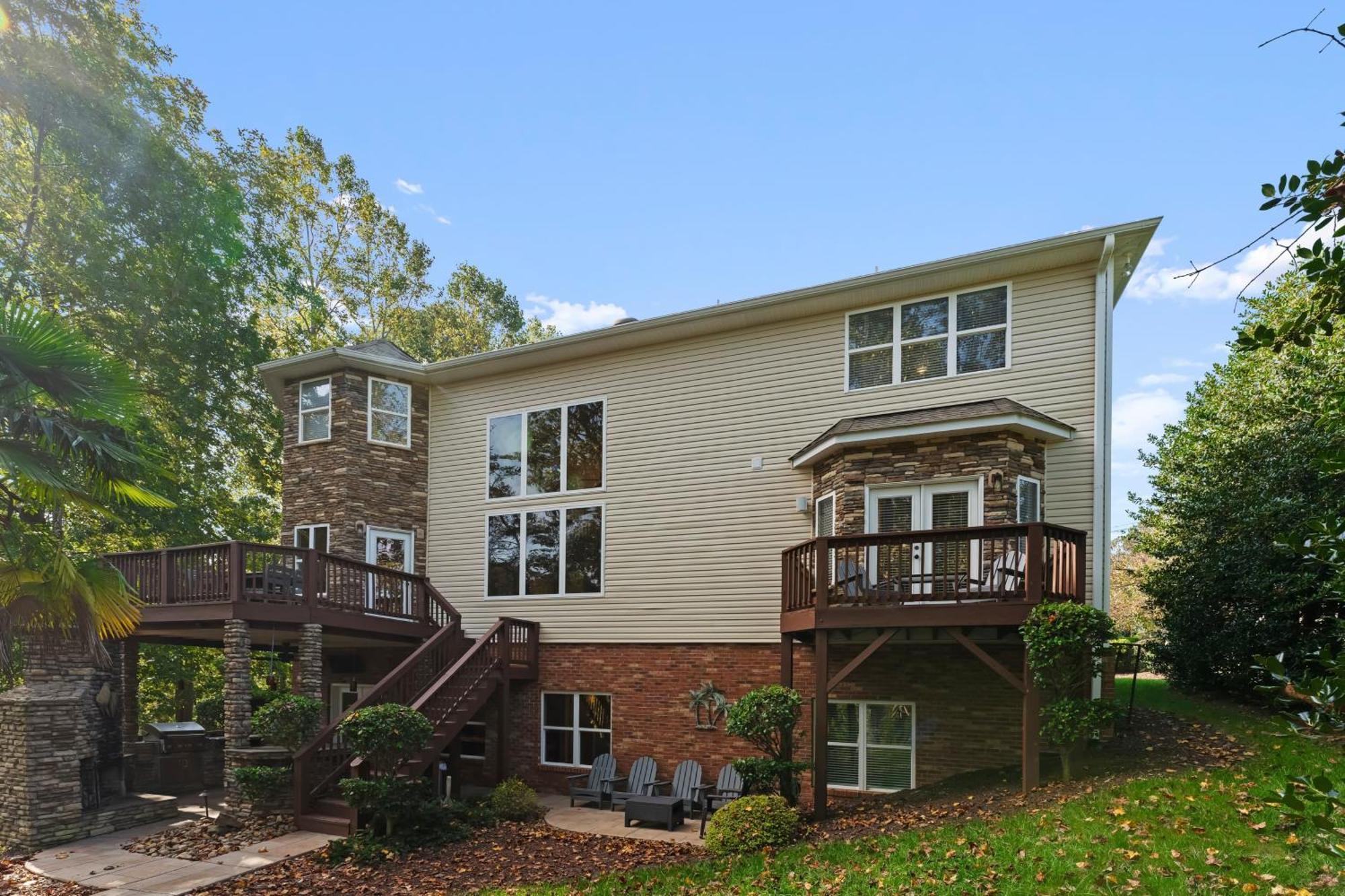 Lakeside Landing By Avantstay Private Dock Mooresville Exteriör bild