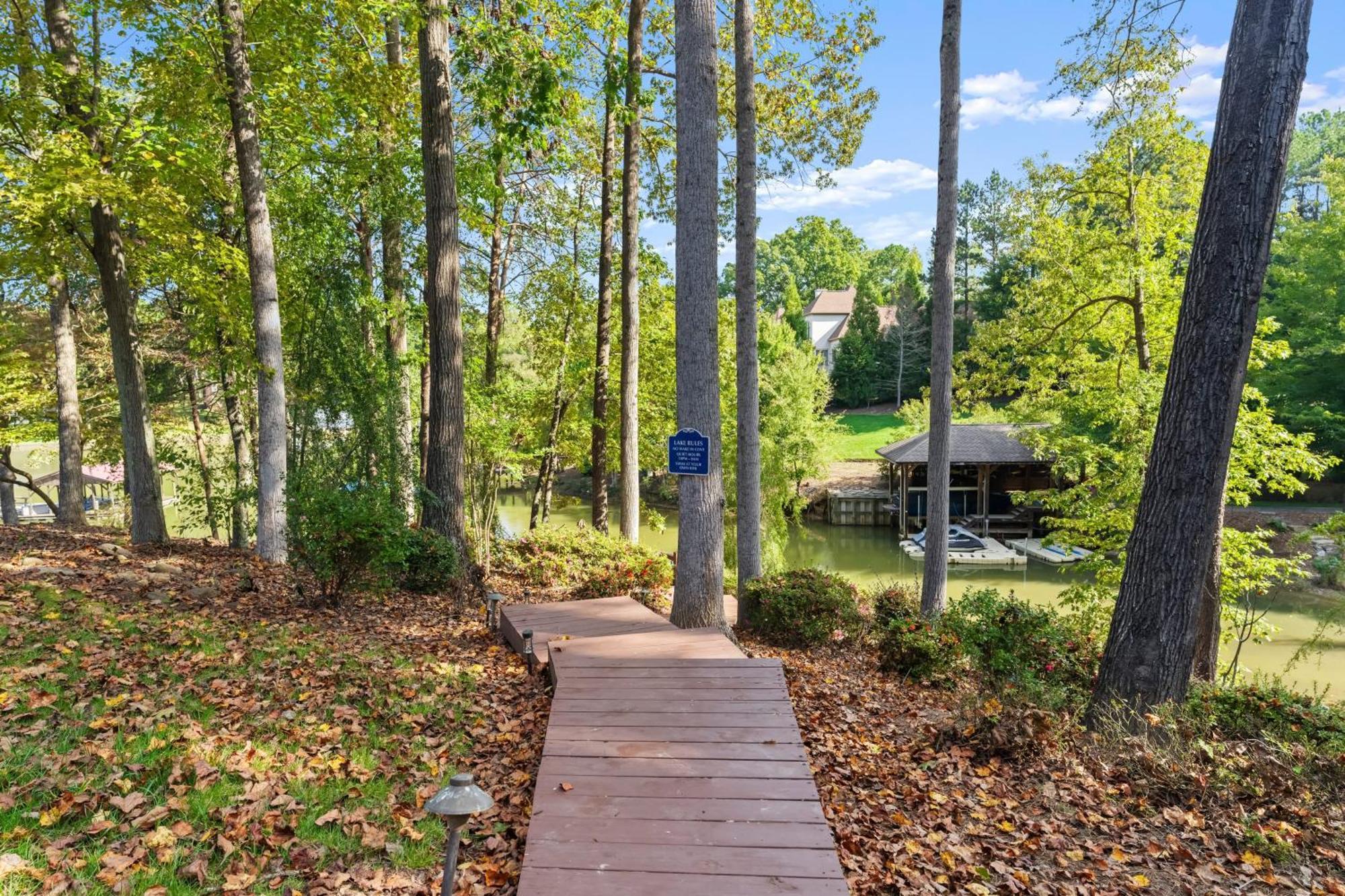 Lakeside Landing By Avantstay Private Dock Mooresville Exteriör bild